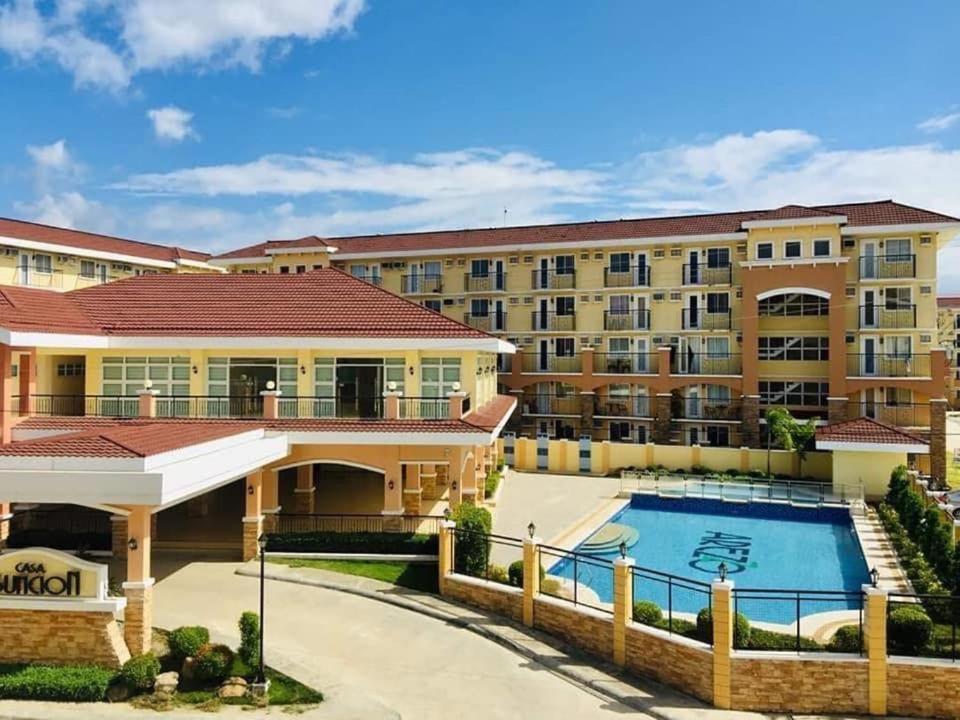 Huge Studio @ Arezzo Place Davao Condominium Екстер'єр фото
